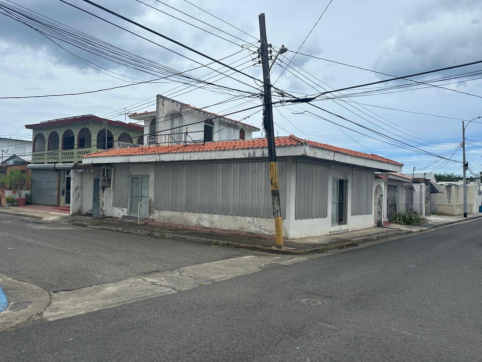 Esq. calle Arizona #7 VIRGILIO SANCHEZ