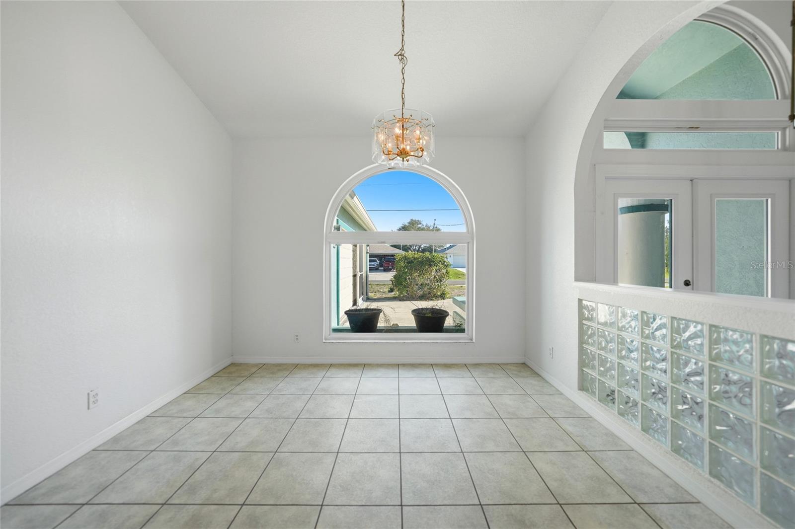 ROTONDA WEST BROADMOOR - Residential