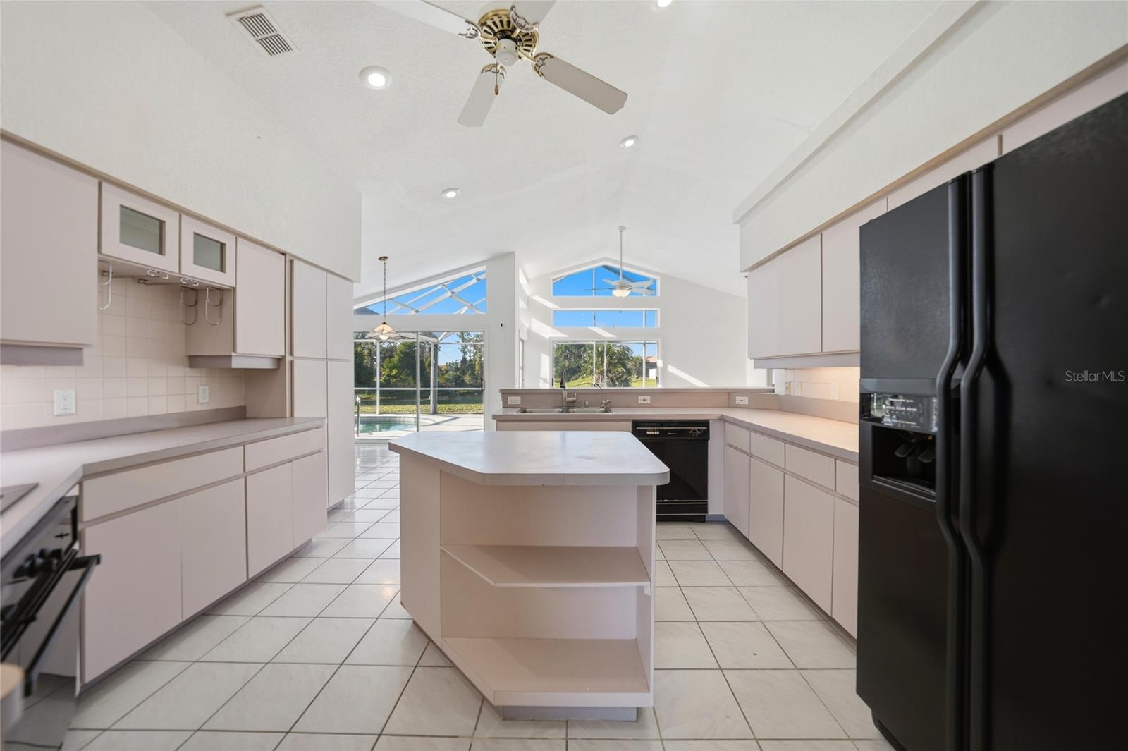 ROTONDA WEST BROADMOOR - Residential