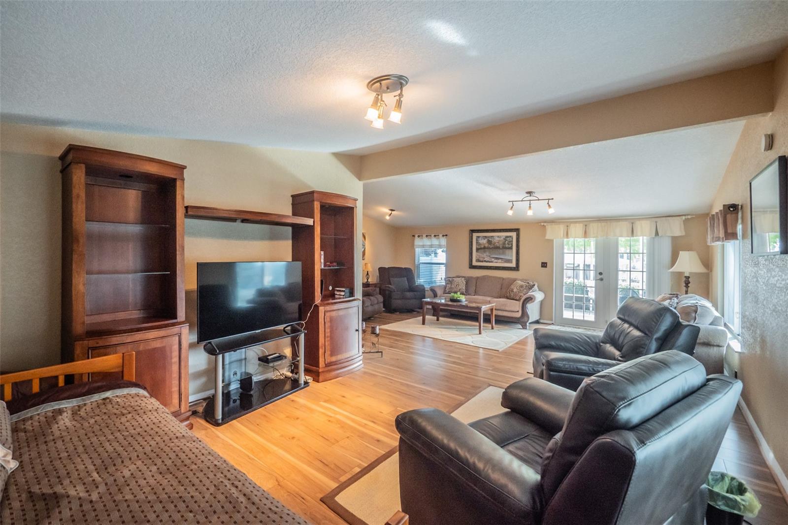 WESTERN SHORES 2ND ADD - Residential