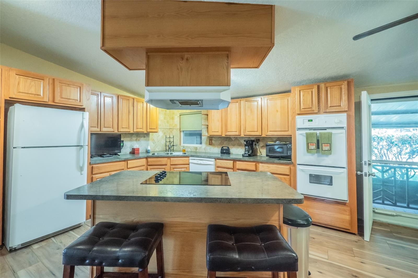 WESTERN SHORES 2ND ADD - Residential