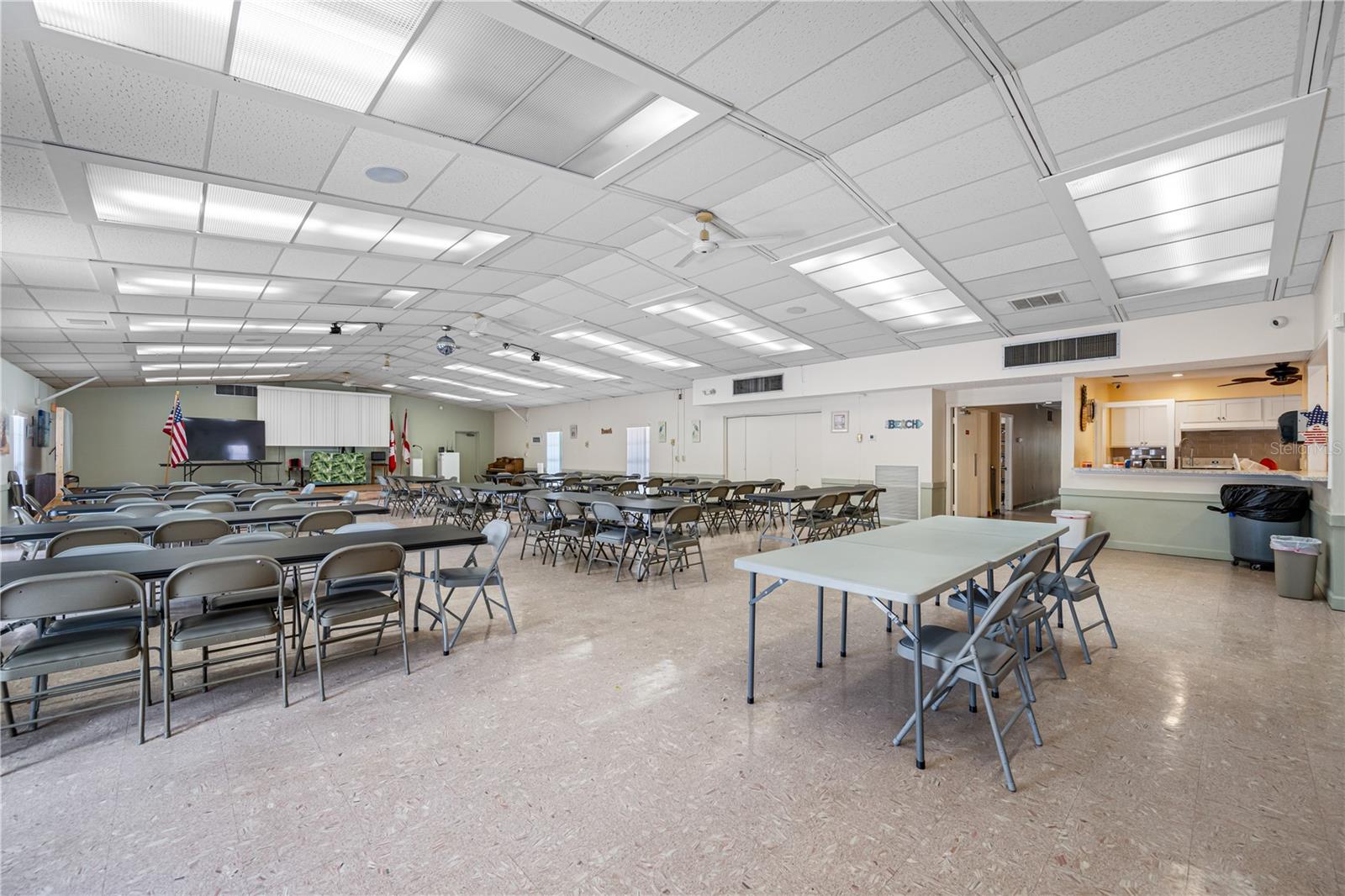 MISSION HILLS CONDO - Residential