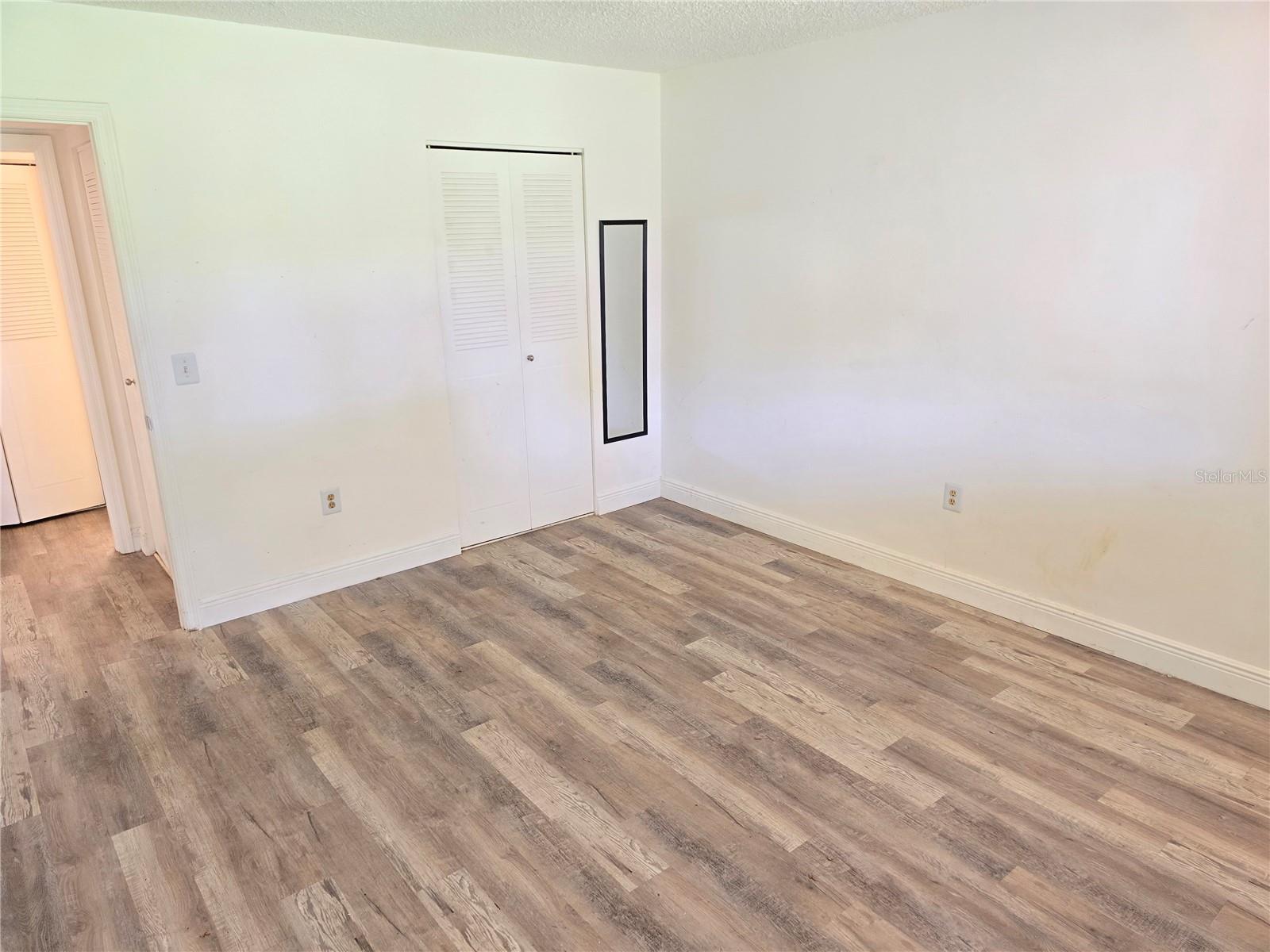 MISSION HILLS CONDO - Residential