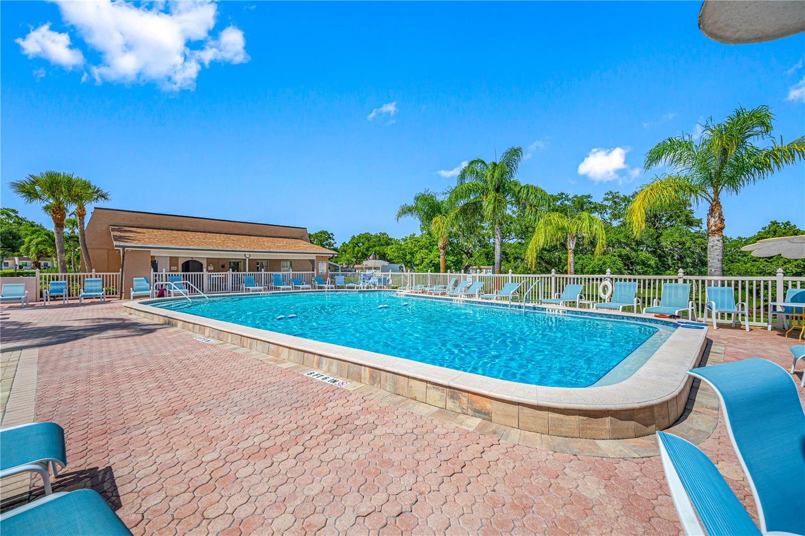 MISSION HILLS CONDO - Residential