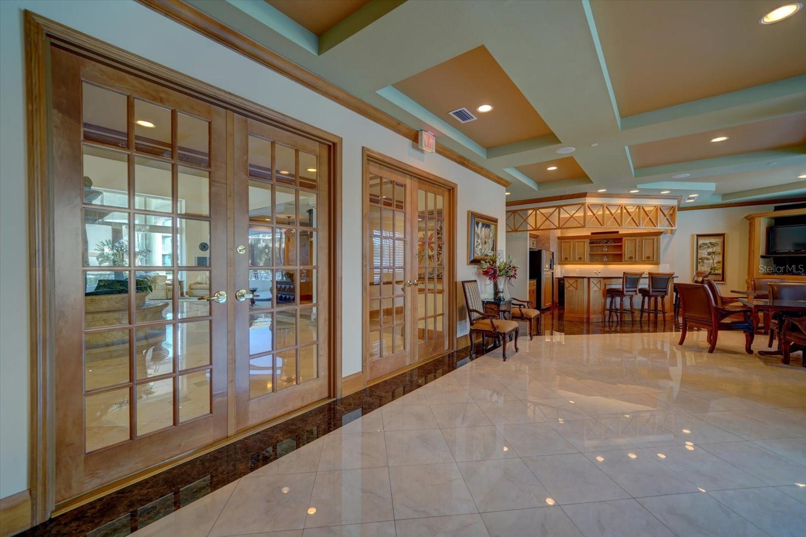 GRANDE ON SAND KEY - Residential