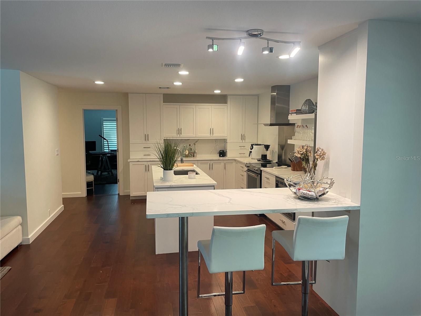 BIRD KEY SUB - Residential Lease