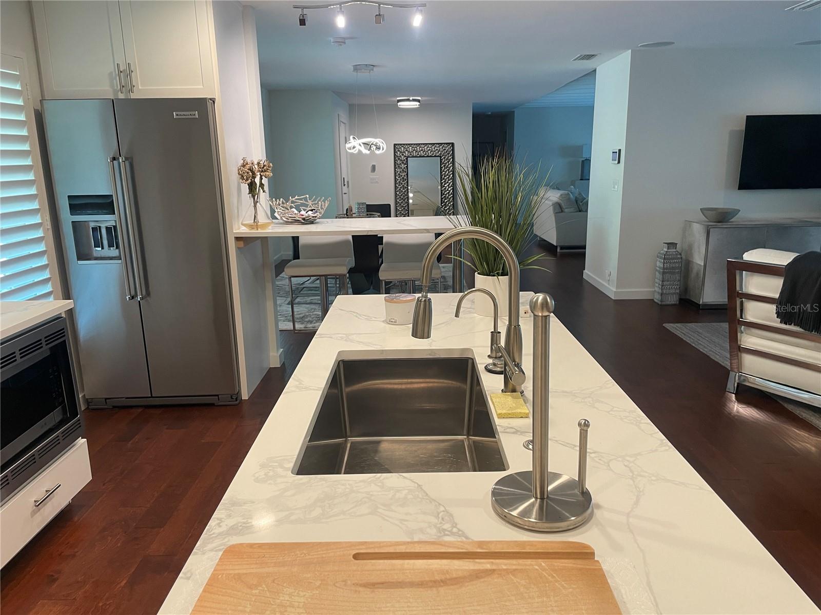 BIRD KEY SUB - Residential Lease