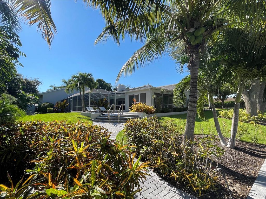 Photo of 460 Pheasant Drive, Sarasota, FL 34236 (MLS # A4582391)