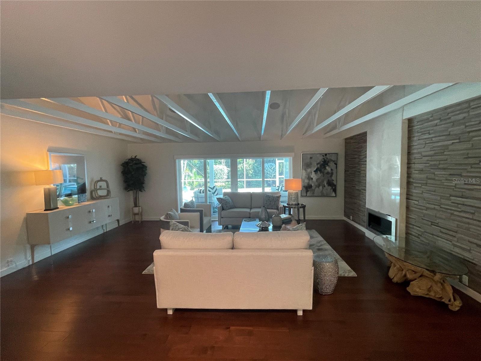 BIRD KEY SUB - Residential Lease