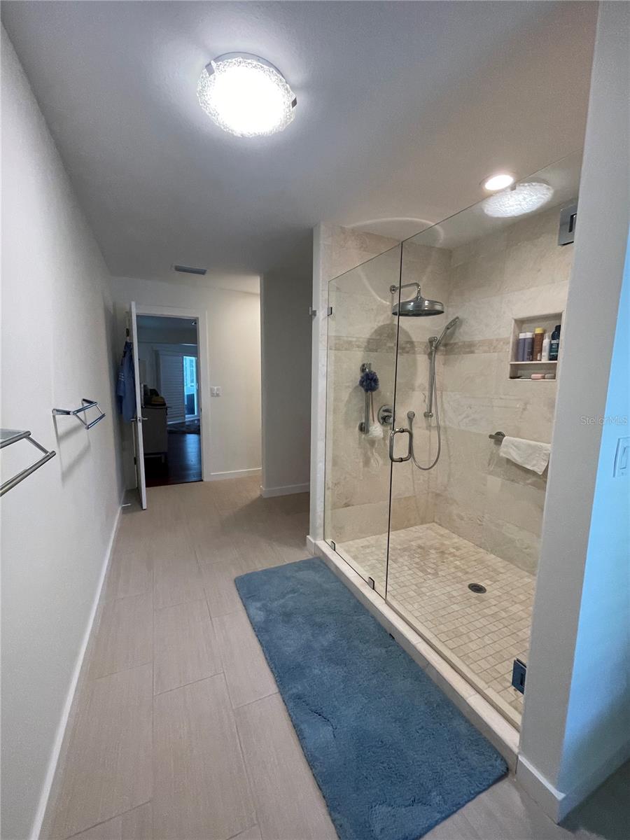 BIRD KEY SUB - Residential Lease