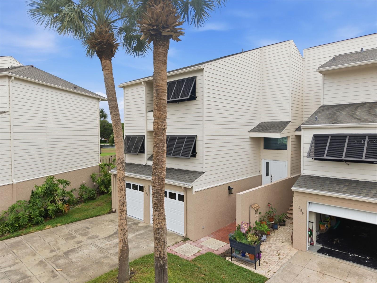 13988 LAKE POINT DRIVE
