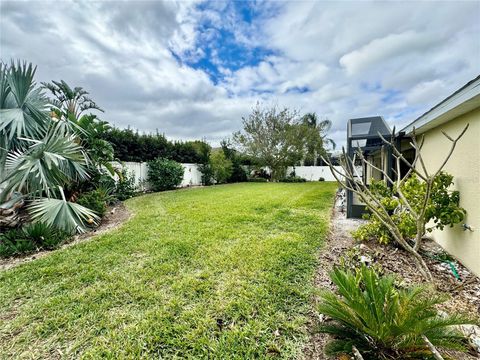 A home in AUBURNDALE