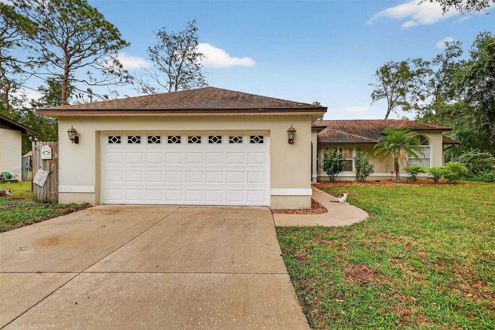 EAST UMATILLA - Residential