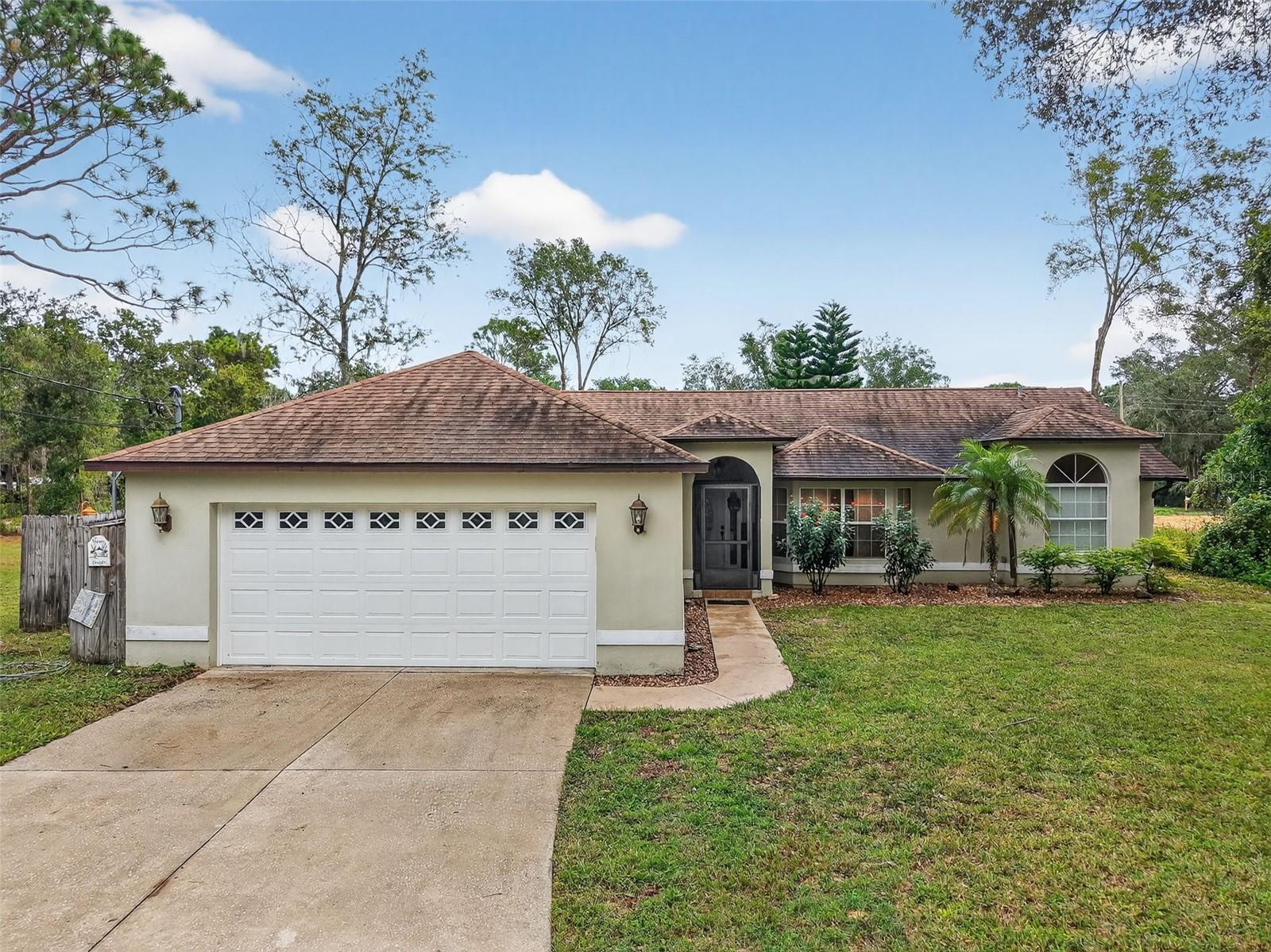 EAST UMATILLA - Residential