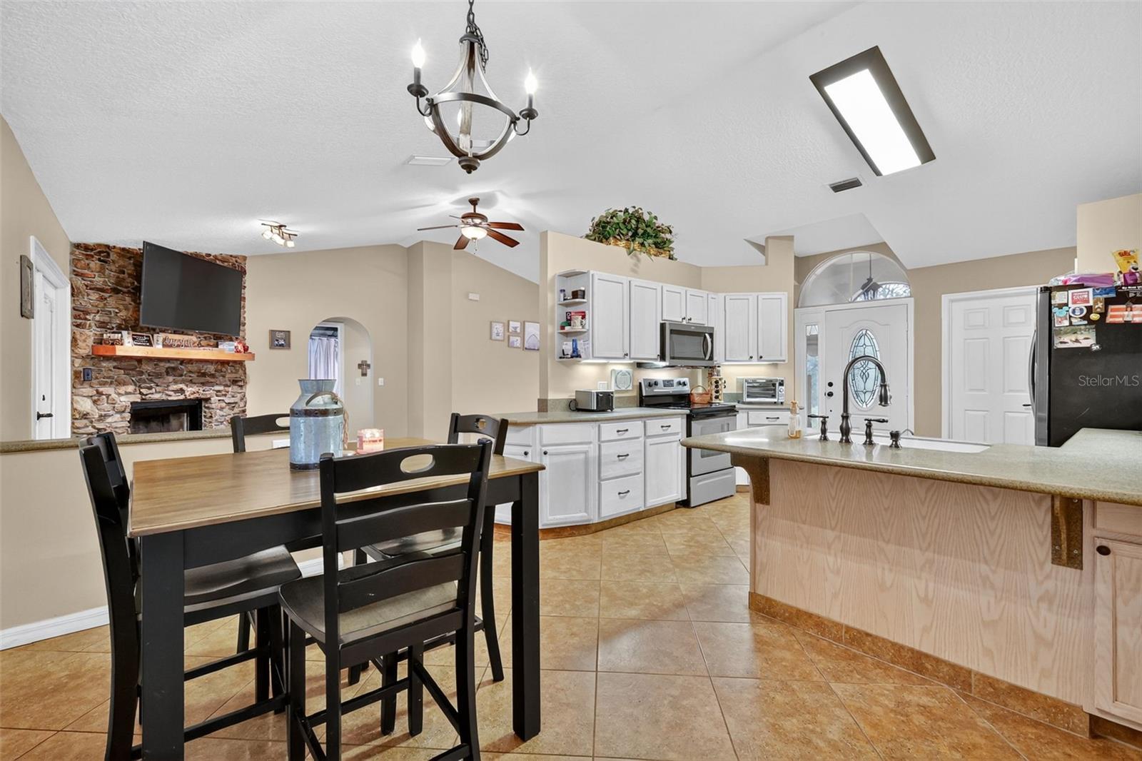 EAST UMATILLA - Residential