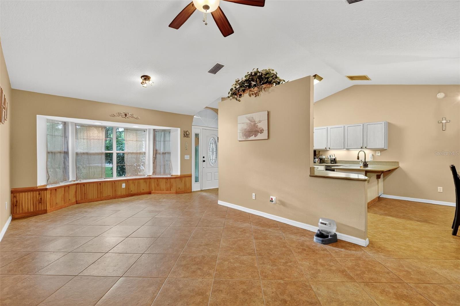 EAST UMATILLA - Residential