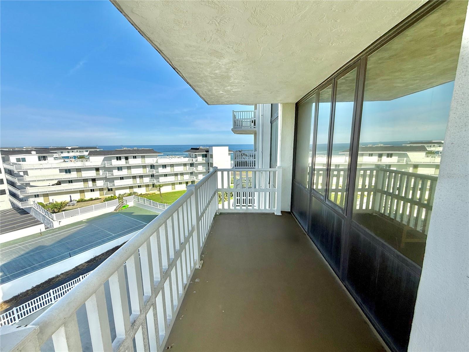 NAUTILUS CONDO - Residential