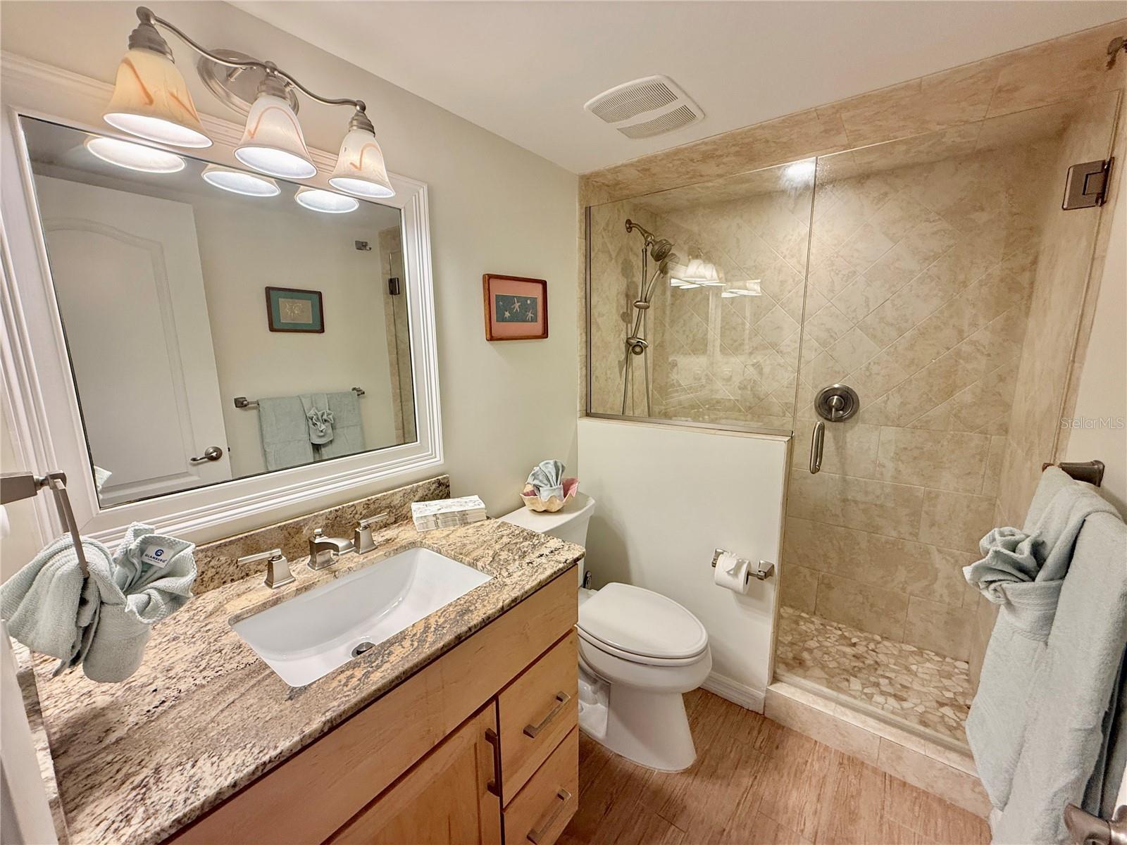 NAUTILUS CONDO - Residential