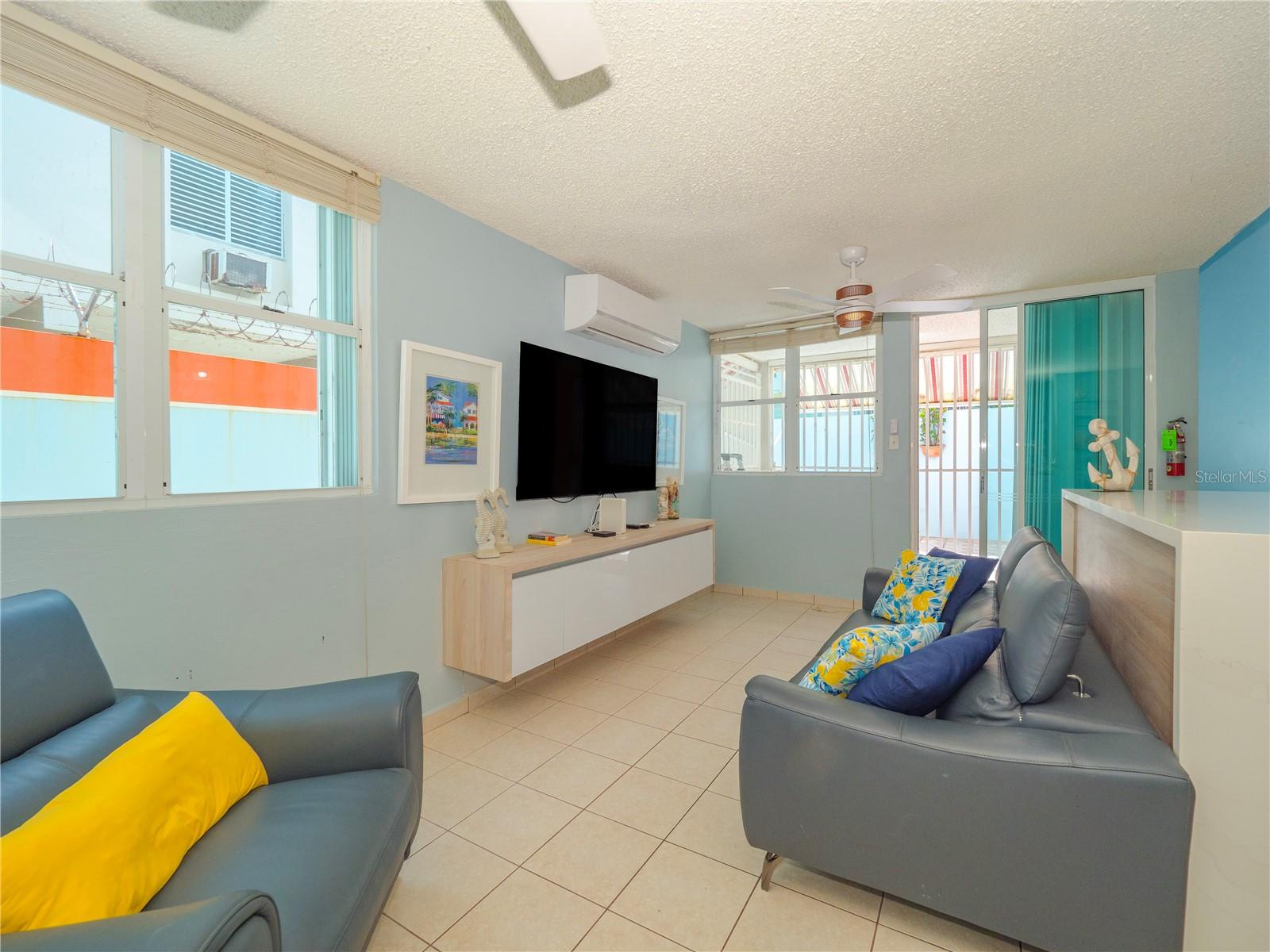 CONDOMINIO OLAS DEL MAR - Residential