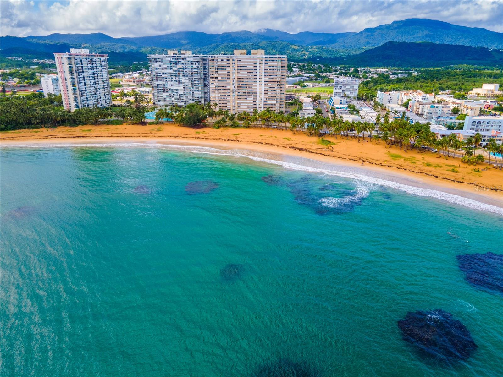 CONDOMINIO OLAS DEL MAR - Residential