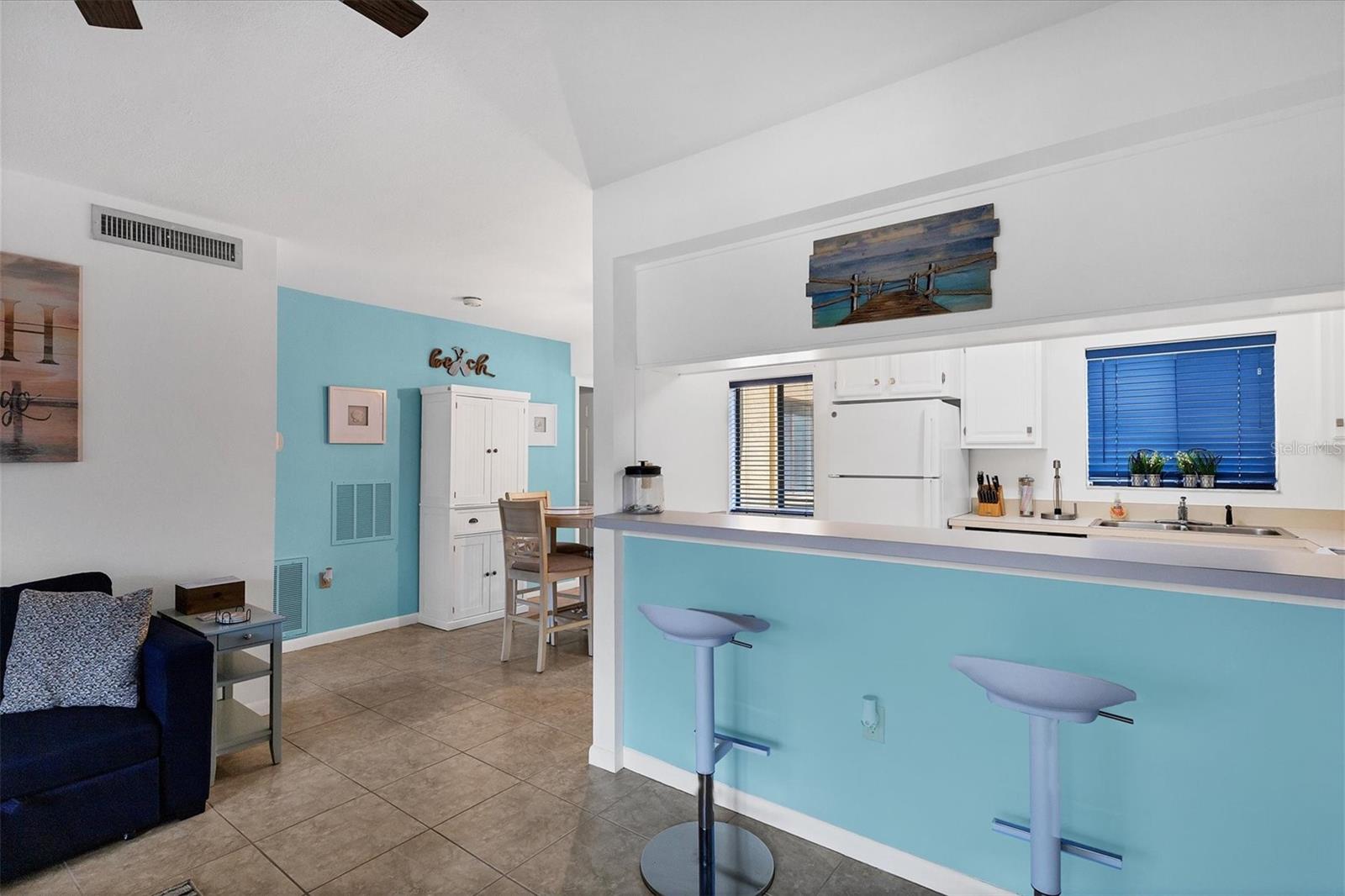 ASHTON LAKES 01 & 02 - Residential Lease