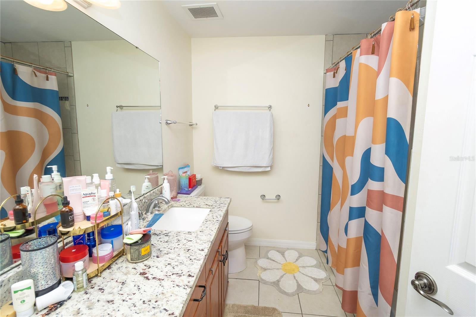 ALLENS PARK CONDO - Residential