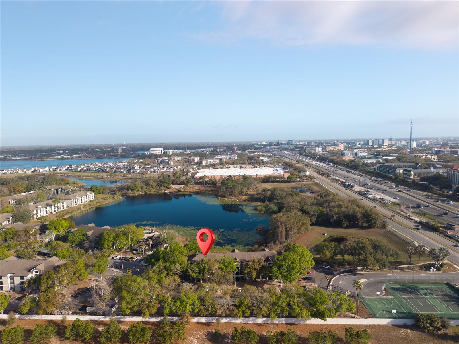 SANDLAKE PRIVATE RESIDENCES CONDO - Residential