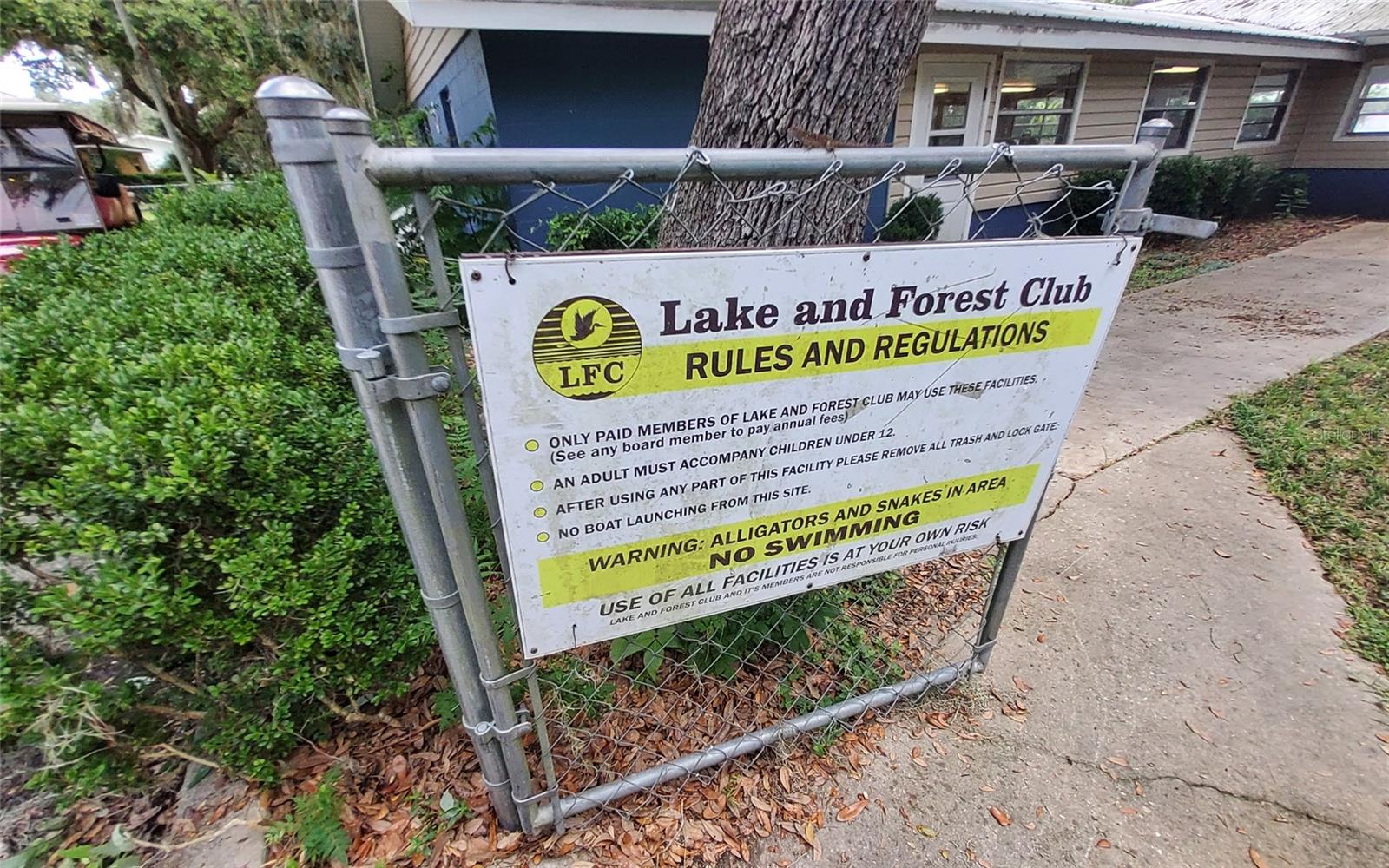 LAKE & FOREST CLUB - Land