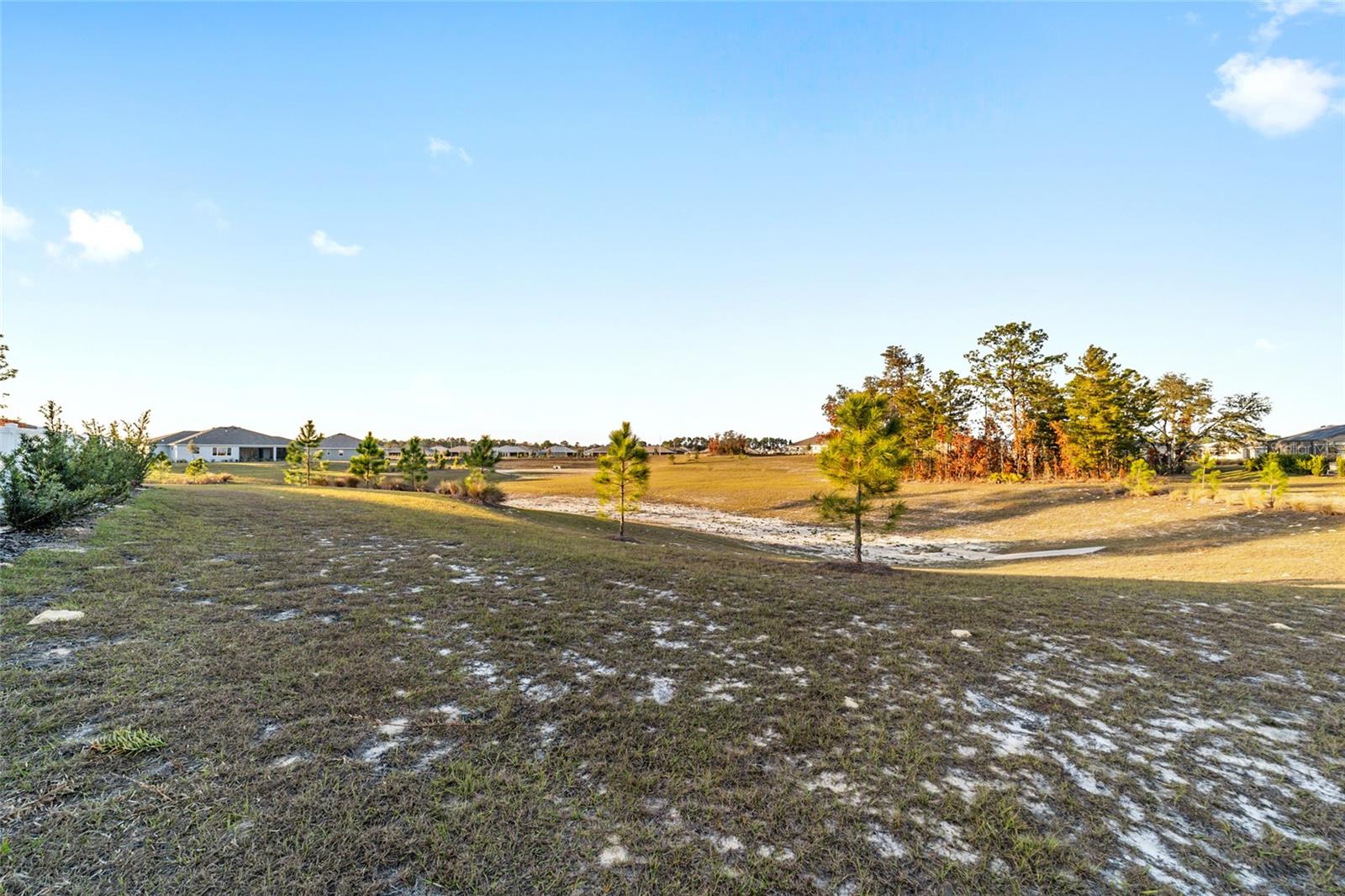 ON TOP OF THE WORLD - Residential