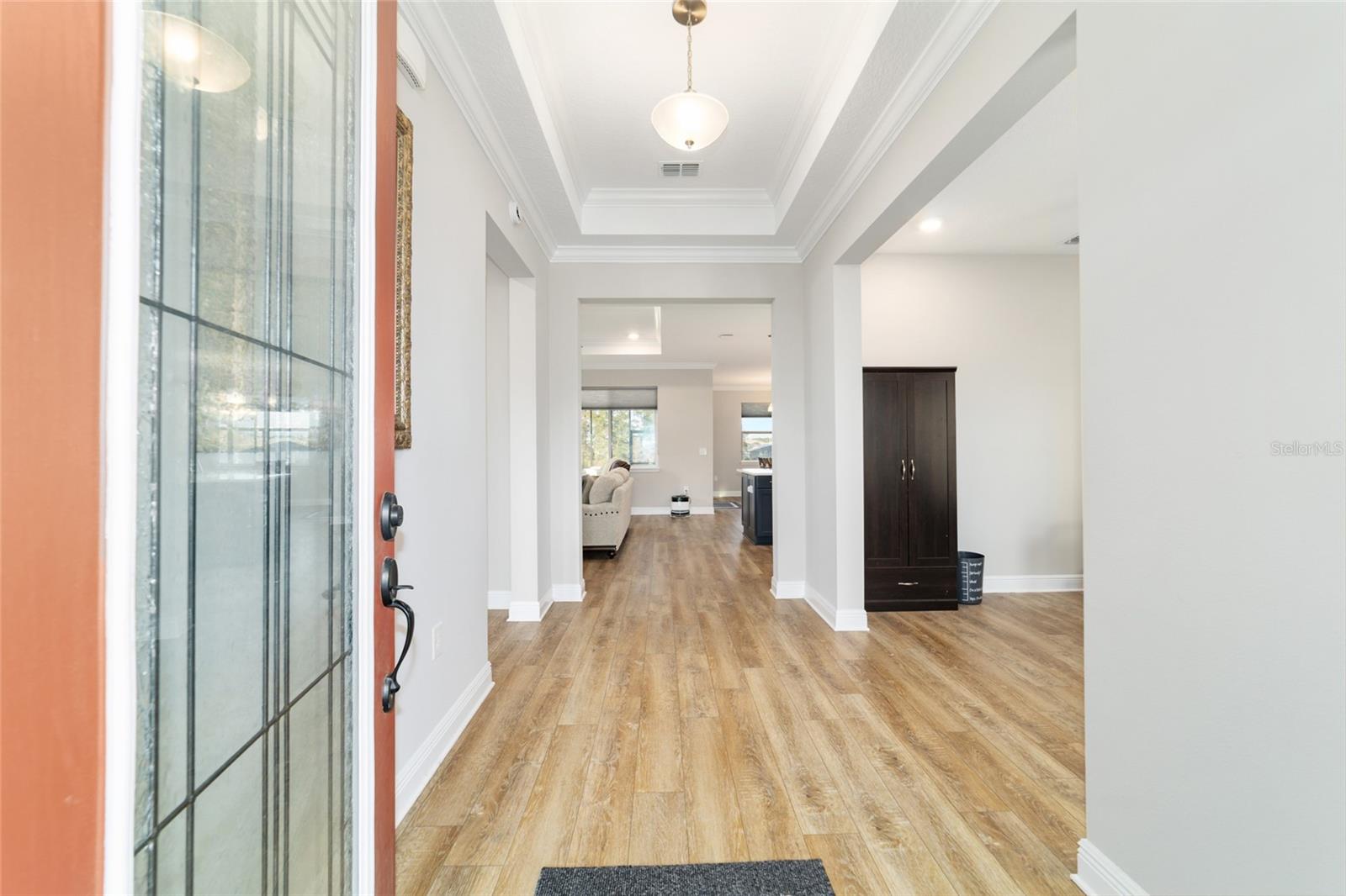 ON TOP OF THE WORLD - Residential