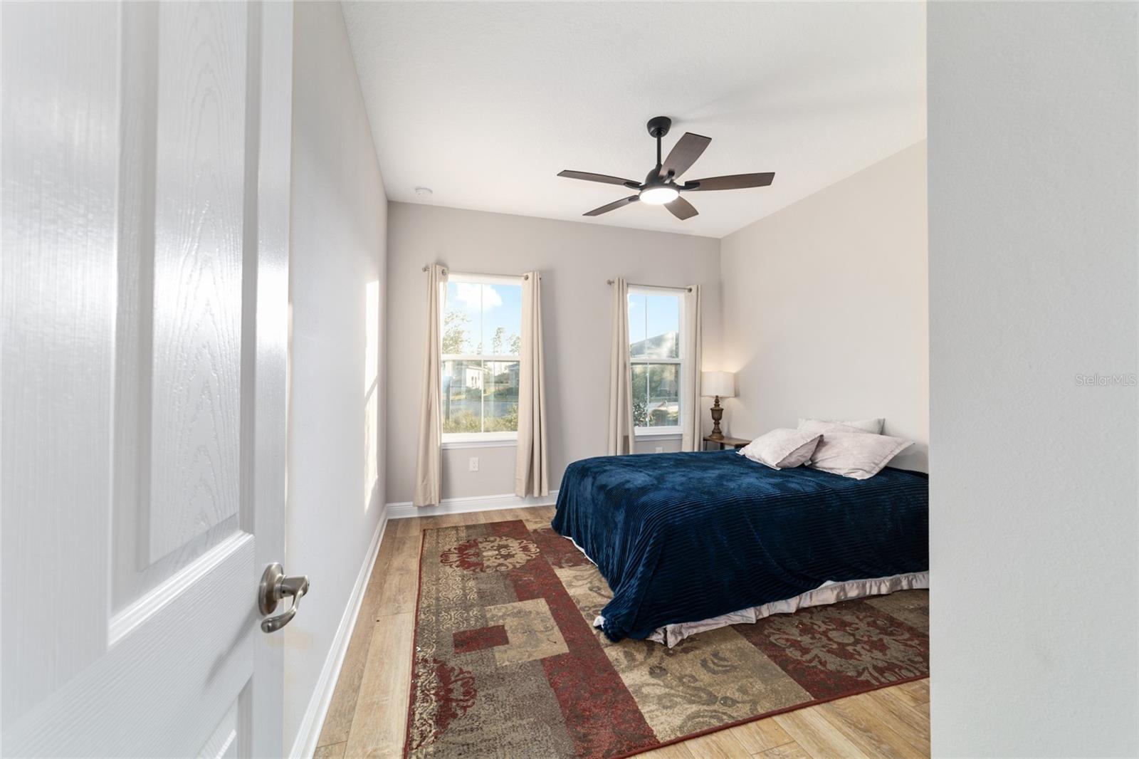 ON TOP OF THE WORLD - Residential