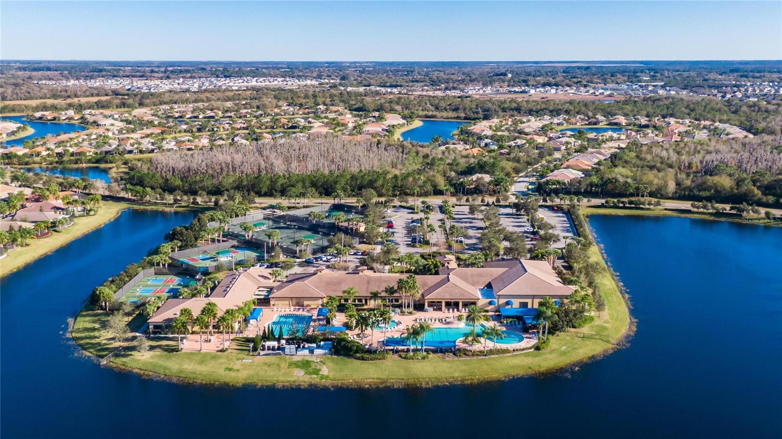 VALENCIA DEL SOL PH 3C - Residential Lease