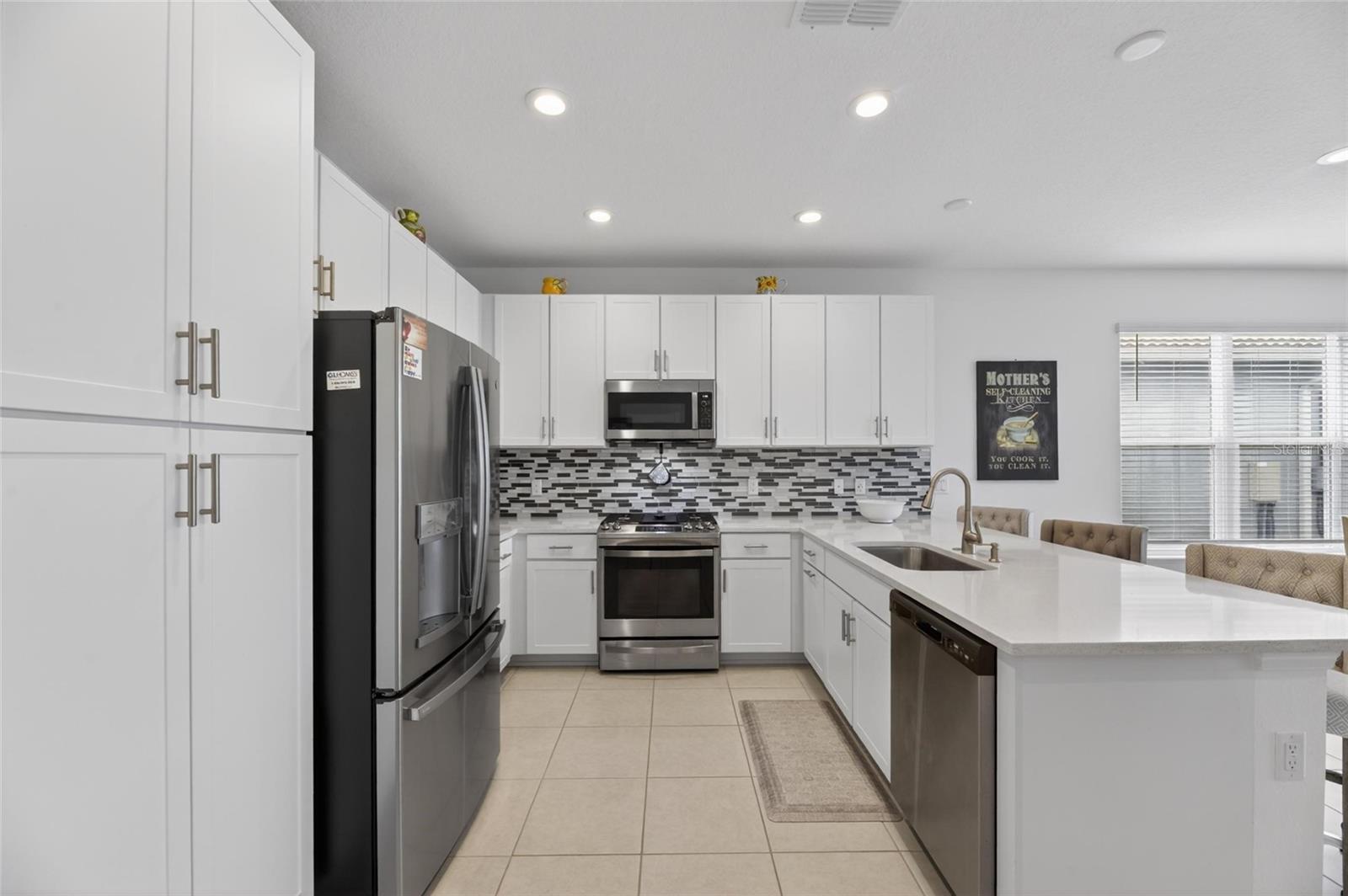 VALENCIA DEL SOL PH 3C - Residential Lease