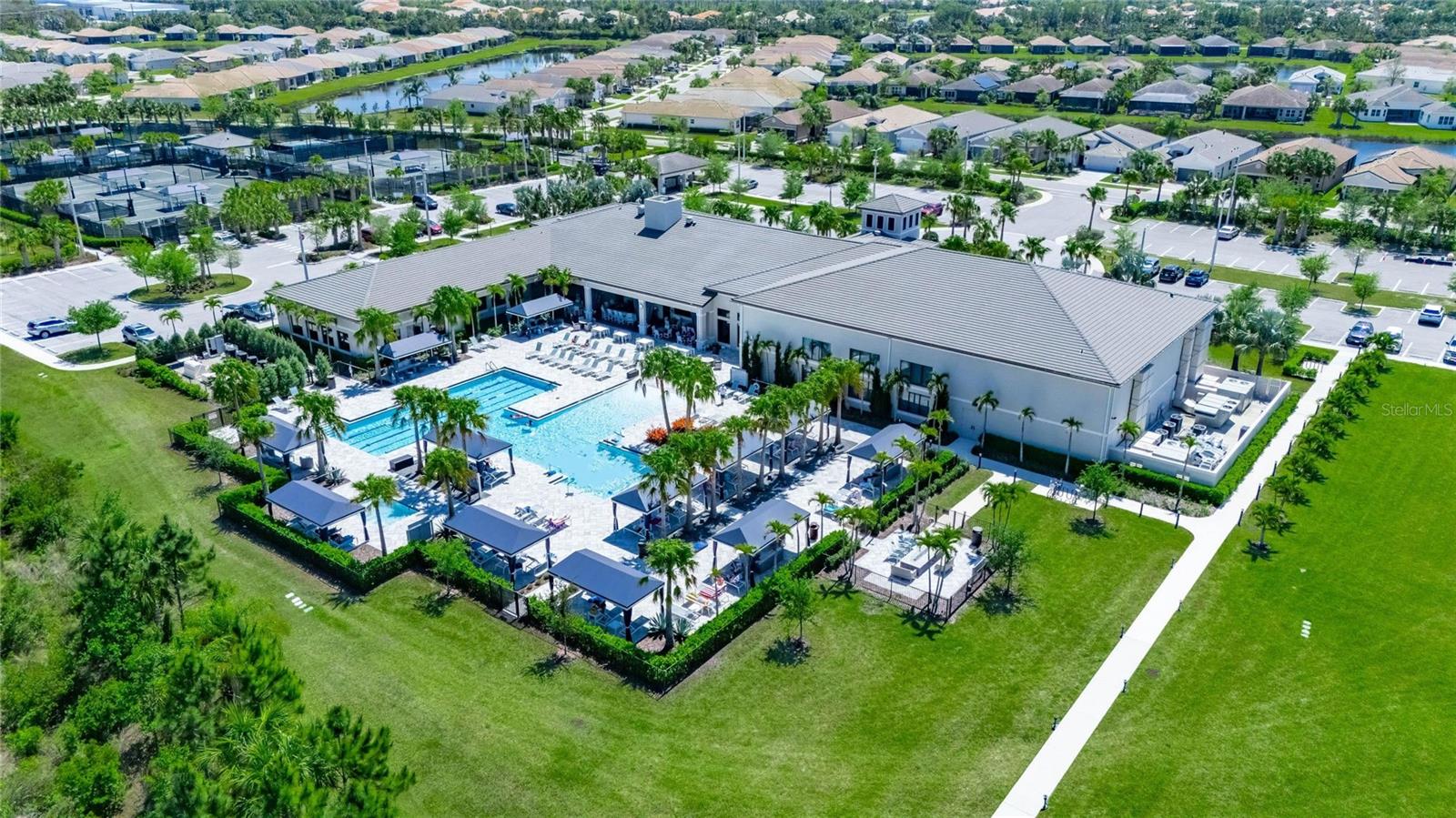 VALENCIA DEL SOL PH 3C - Residential Lease