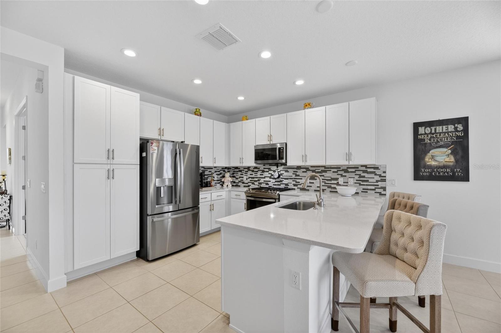 VALENCIA DEL SOL PH 3C - Residential Lease