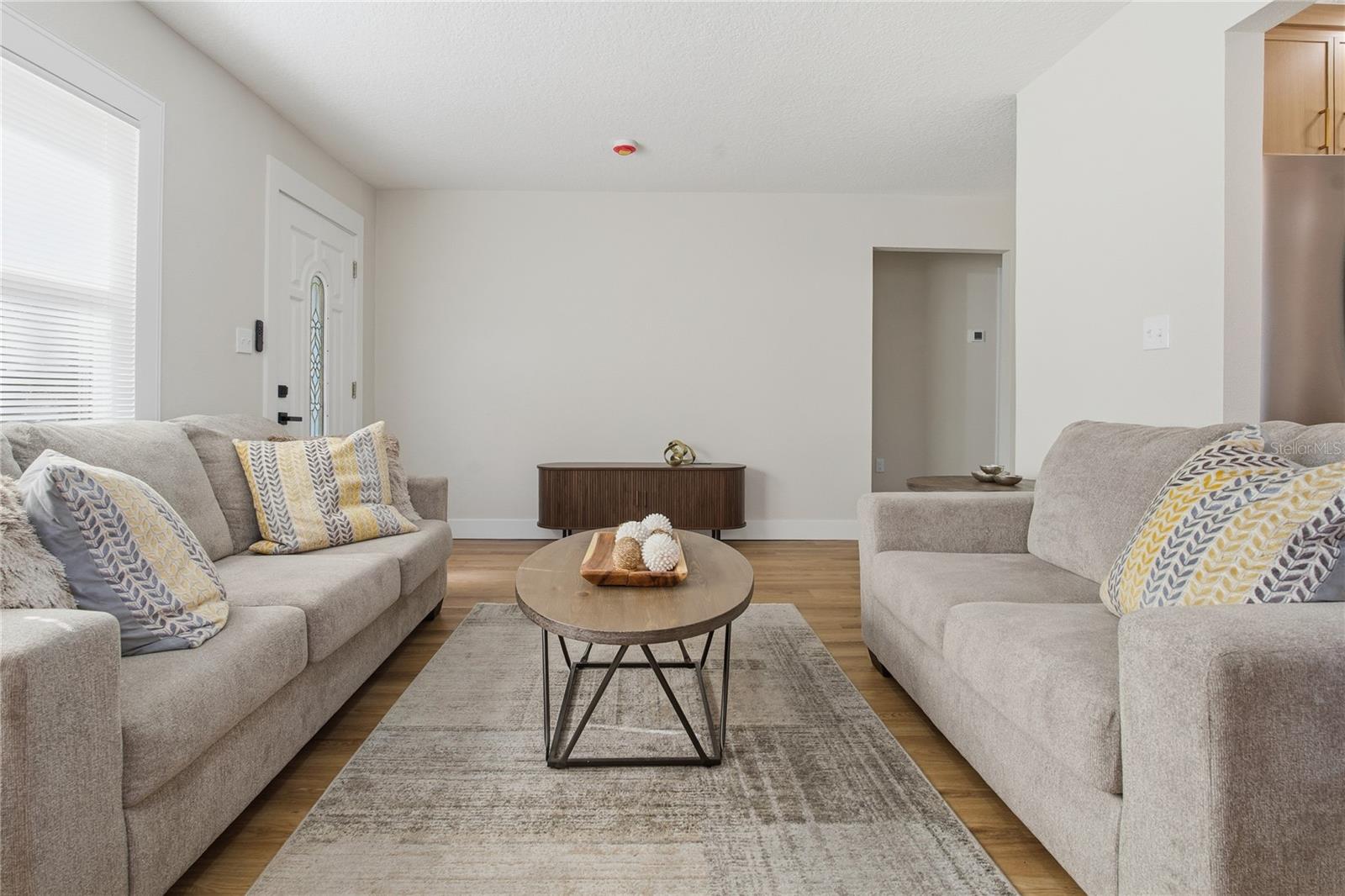 918 E LAMBRIGHT STREET