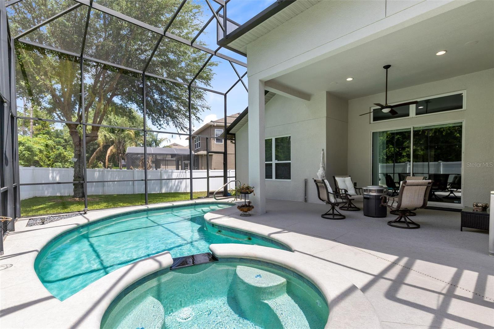 RESERVE/CARRIAGE POINT PH 1 - Residential