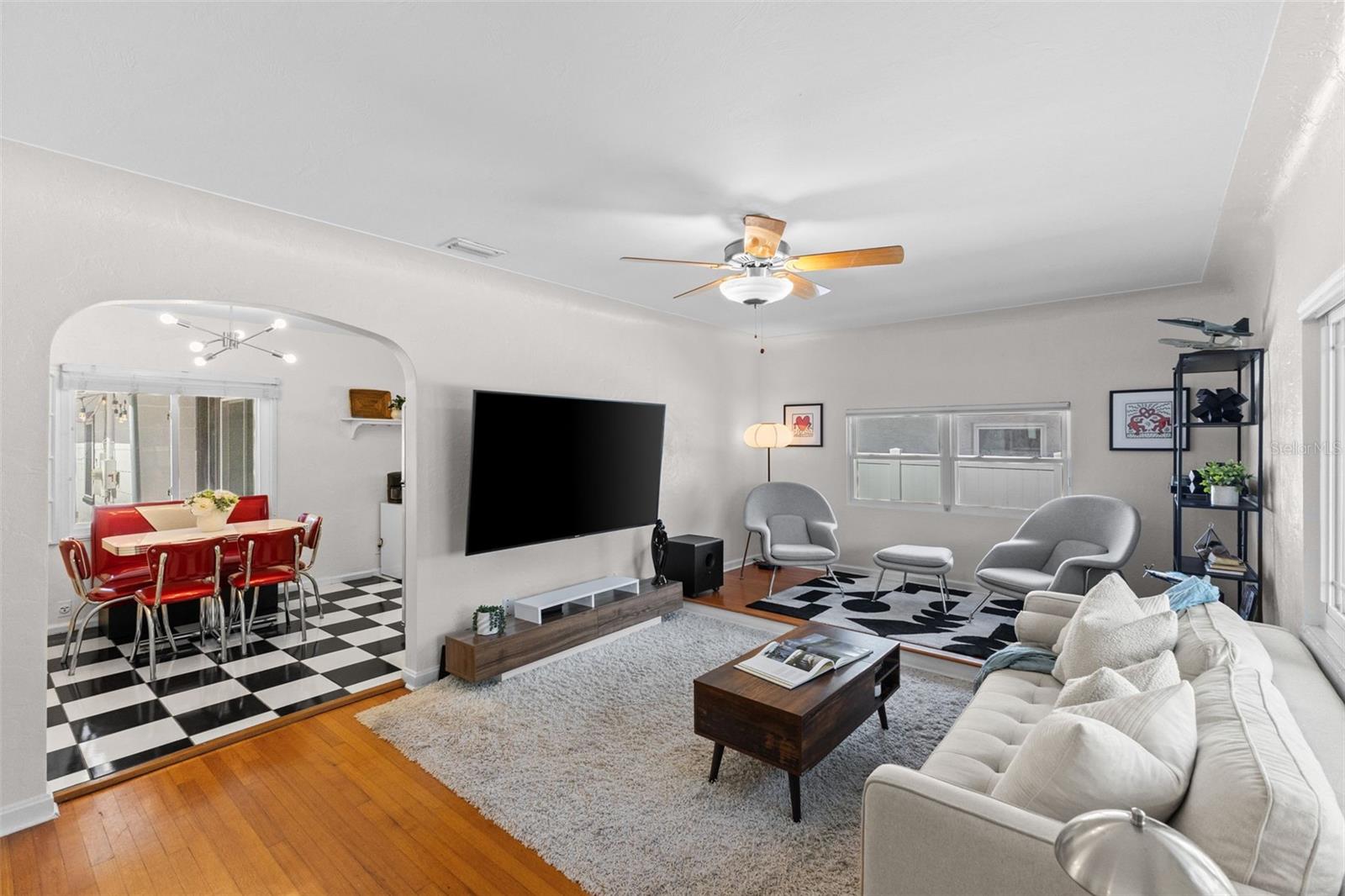 170 22ND AVENUE N