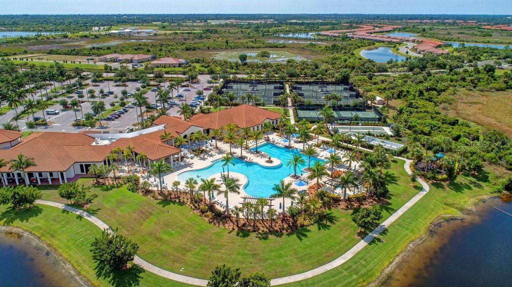 CROOKED CRK 4/SARASOTA NATIONA - Residential