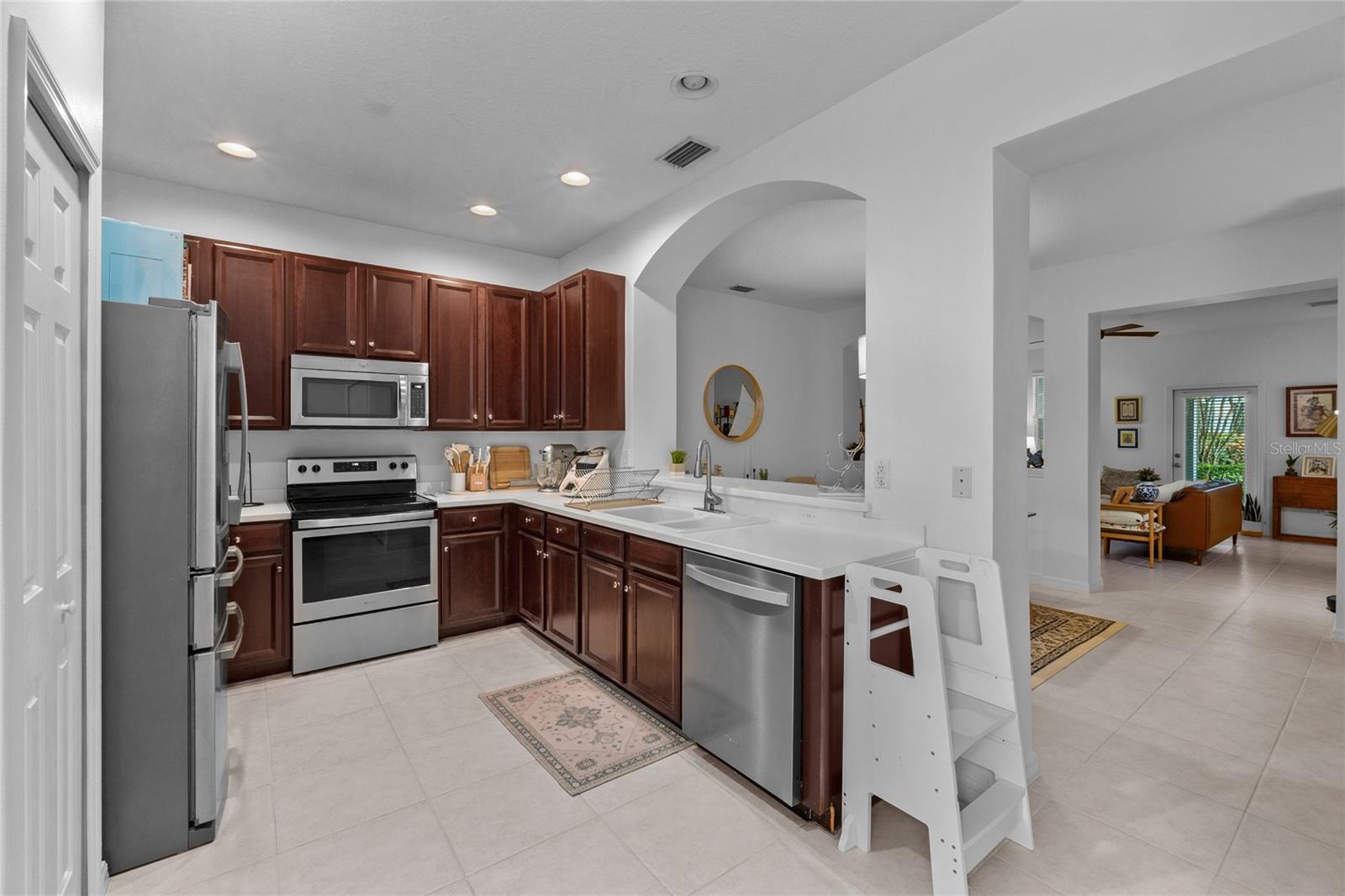 WORTHINGTON AT WEST PARK VILLA - Residential