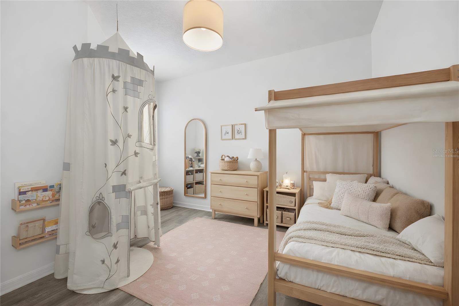 WORTHINGTON AT WEST PARK VILLA - Residential