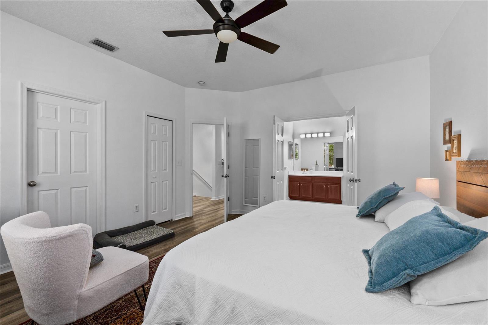 WORTHINGTON AT WEST PARK VILLA - Residential