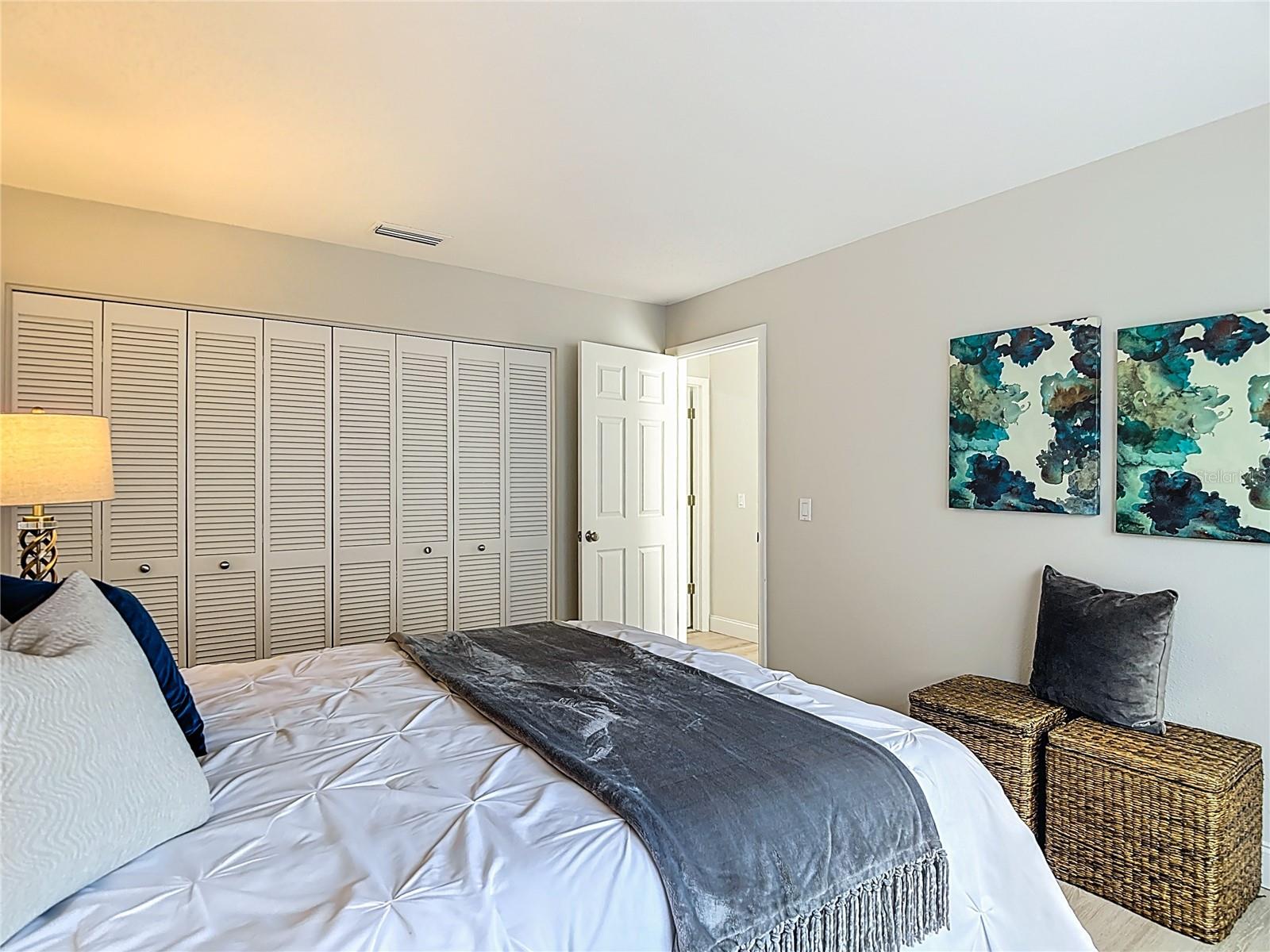 HERITAGE LAKE - Residential