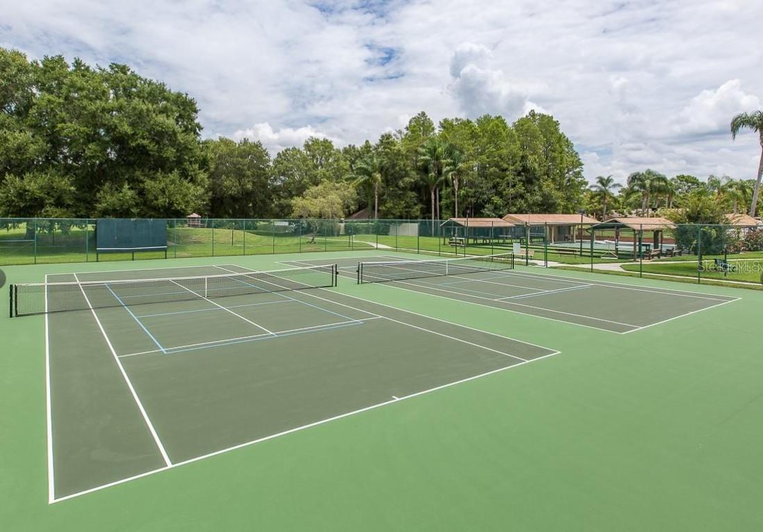 HERITAGE LAKE - Residential