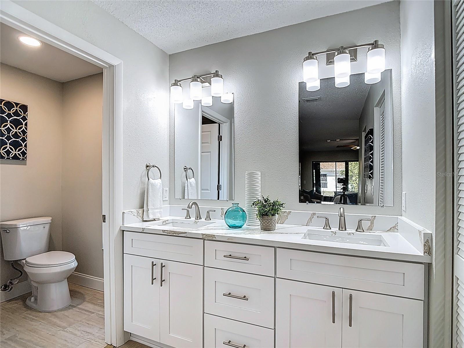 HERITAGE LAKE - Residential