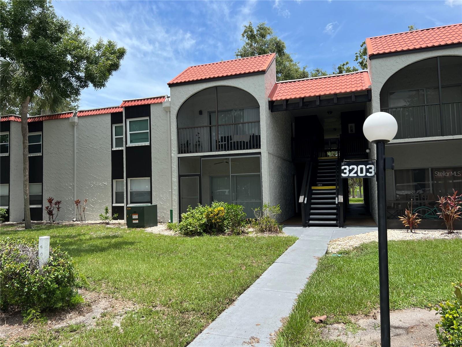 Recently remodeled ground-floor, 2-bedroom, 2-bath, condo located in a convenient central-Sarasota community, close to shopping & public transportation. Brand new carpet, microwave, and electrical panel. Master suite includes en-suite bath and enormous walk-in closet. Well-maintained community includes: 2 heated swimming pools, 2 tennis courts, shuffle board, pickleball and spotless onsite coin-operated laundry. Per association rules, no pets, pick-up trucks or motorcycles. Allow 2 weeks for association approval. Unfurnished annual. This is a non-smoking unit.