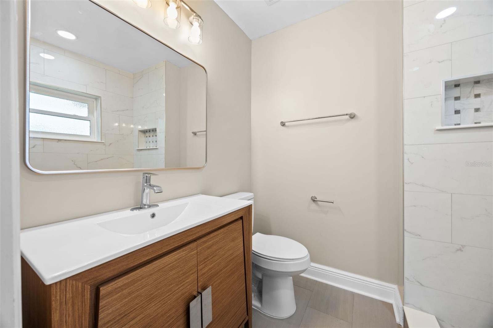 ORWIN MANOR STRATFORD SEC - Residential