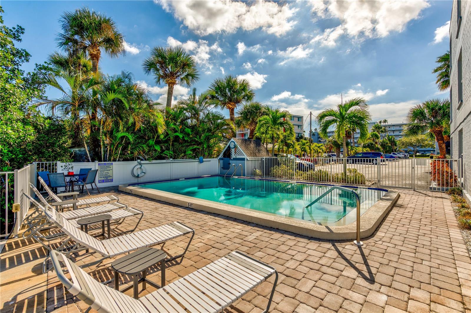 CASA PRIMA APTS CONDO - Residential Lease