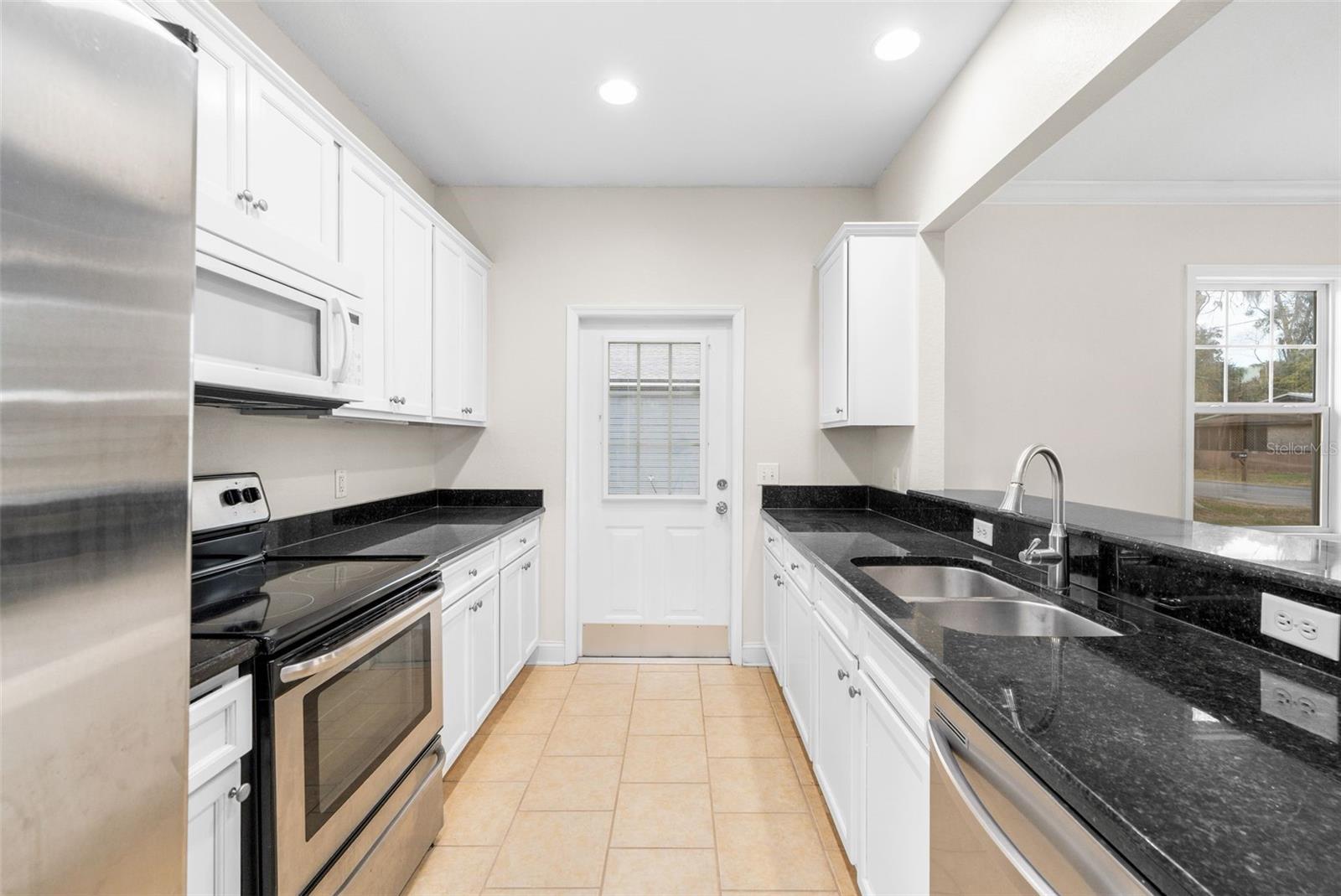 G.M.WHETSTONE EST.ADDN TO H.S. - Residential