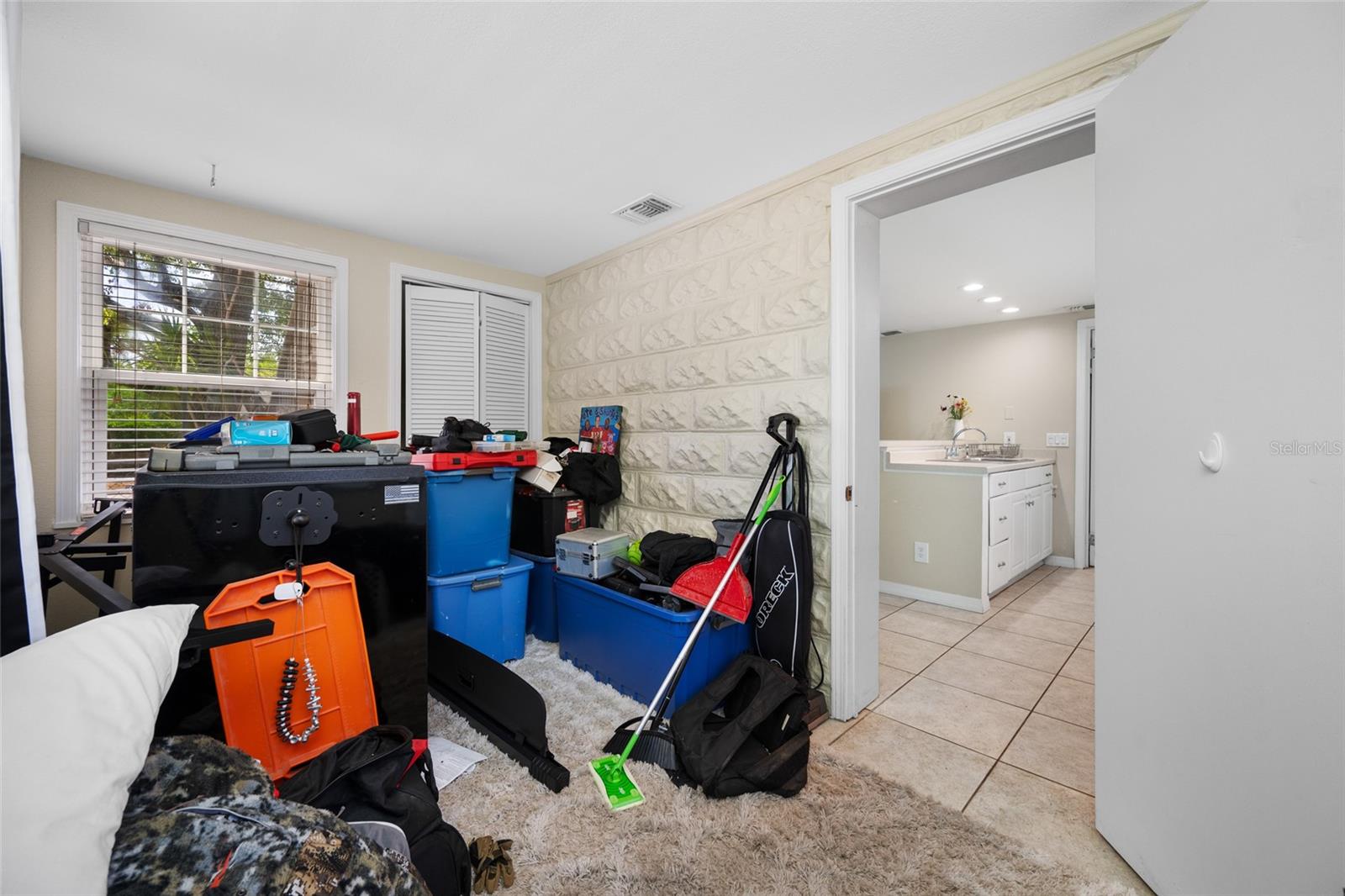 BROADWAY ADD - Residential Income
